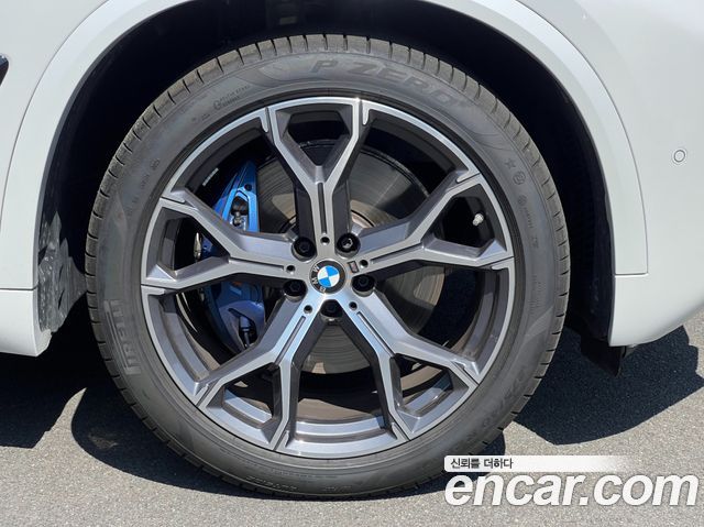 BMW X5 xDrive 40i M Sport — пробег 4 417 км — фото 5 из 5