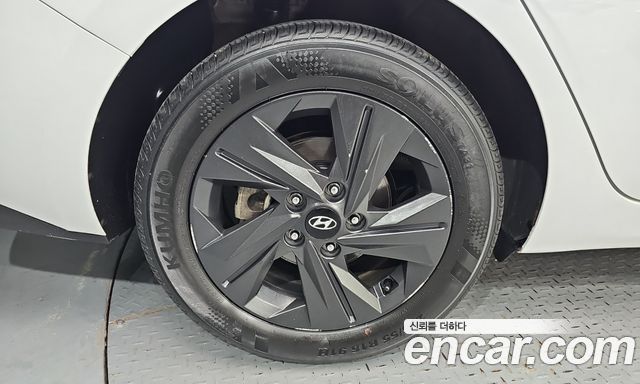 Hyundai AVANTE Smart — пробег 80 390 км — фото 5 из 5