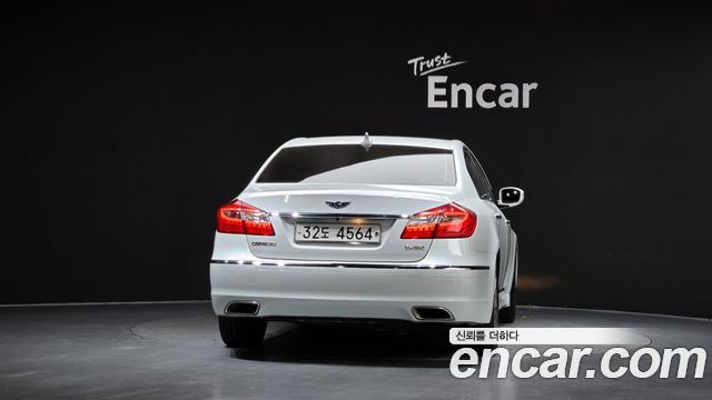 Hyundai Genesis из Кореи Encar