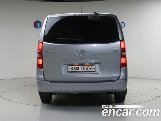 Hyundai Starex 3-Seater VAN Modern — пробег 186 742 км — фото 4 из 5