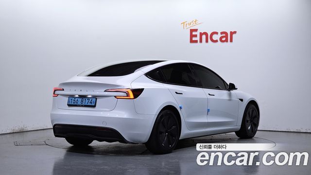Tesla Model 3 RWD — пробег 23 750 км — фото 2 из 5