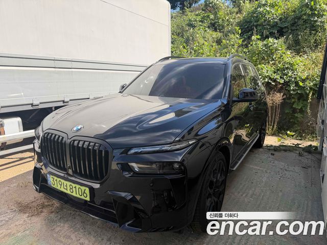 BMW X7 xDrive 40i M Sport 6STR — пробег 6 631 км — фото 2 из 5