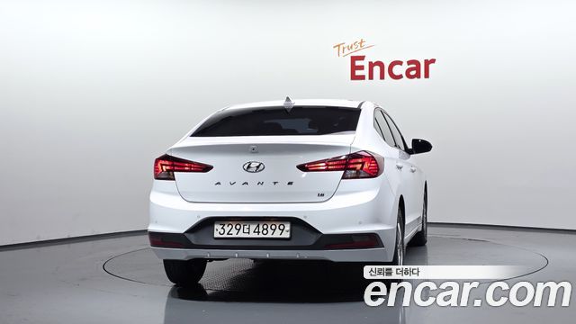 Hyundai AVANTE из Кореи Encar