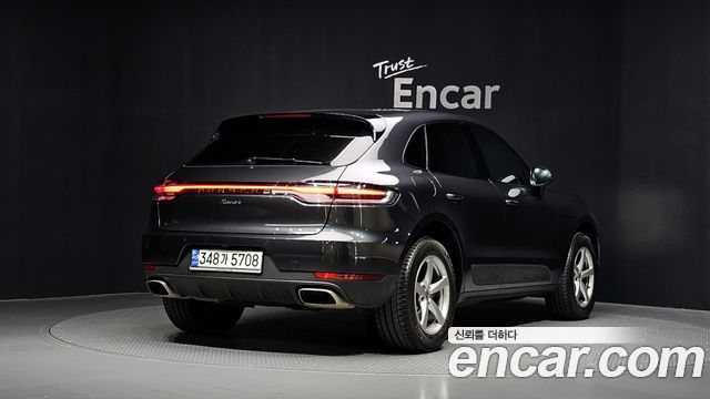 Porsche Macan из Кореи Encar