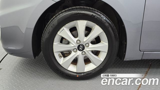 Hyundai Accent из Кореи Encar