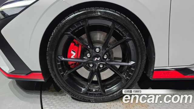 Hyundai AVANTE 2.0 N — пробег 8 545 км — фото 5 из 5