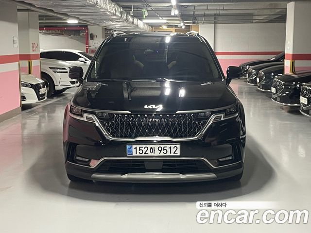 Kia Carnival Diesel 9-Seater Signature — пробег 33 168 км — фото 1 из 5