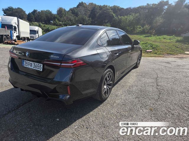 BMW 5-Series из Кореи Encar