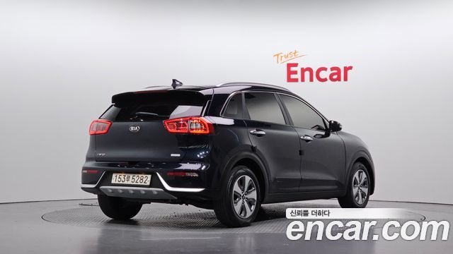 Kia Niro из Кореи Encar