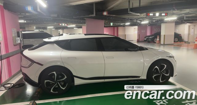 Kia EV6 Long Range 4WD GT Line — пробег 70 000 км — фото 4 из 5