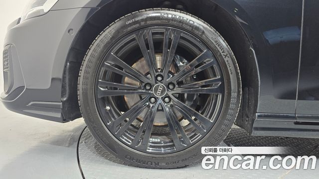 Audi A8 из Кореи Encar