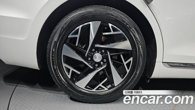 Hyundai Grandeur Premium Choice — пробег 76 011 км — фото 5 из 5