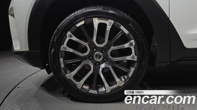 Ssangyong Torres из Кореи Encar