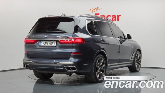BMW X7 M50i 6STR — пробег 70 008 км — фото 2 из 5