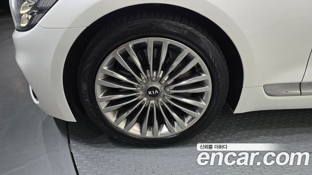 Kia K9 из Кореи Encar
