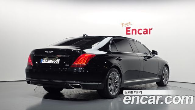 Genesis EQ900 из Кореи Encar