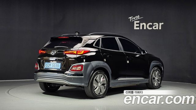 Hyundai Kona Premium — пробег 286 450 км — фото 2 из 5