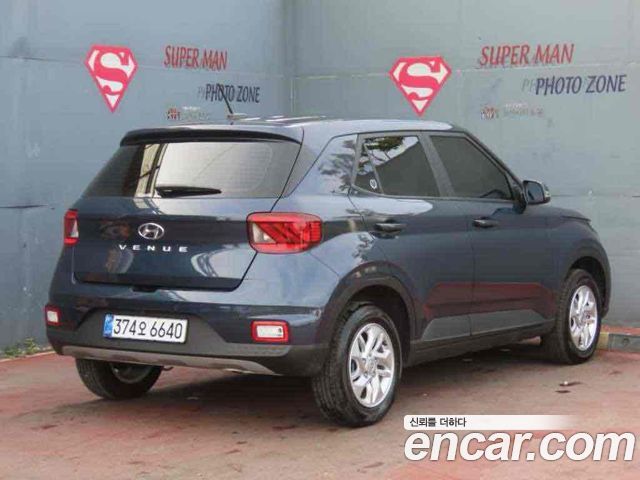 Hyundai Venue из Кореи Encar