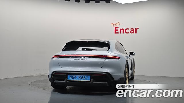 Porsche Taycan из Кореи Encar