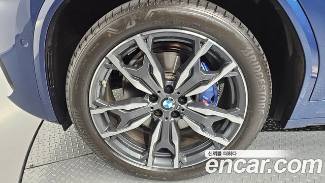 BMW X4 xDrive20d M Sport — пробег 4 760 км — фото 5 из 5