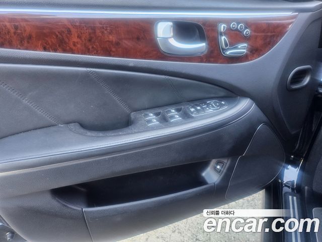 Hyundai Equus из Кореи Encar