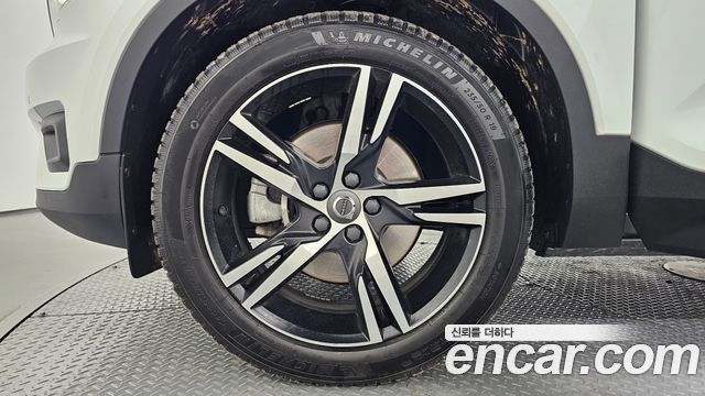 Volvo XC40 из Кореи Encar