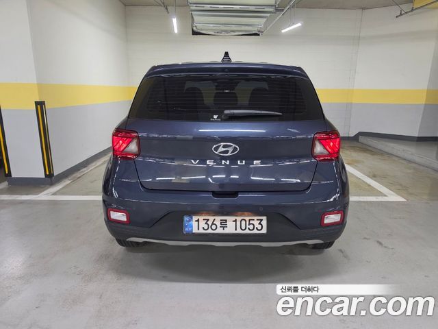 Hyundai Venue из Кореи Encar