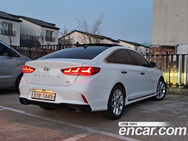 Hyundai Sonata 2.0 Turbo Exclusive — пробег 169 628 км — фото 4 из 5