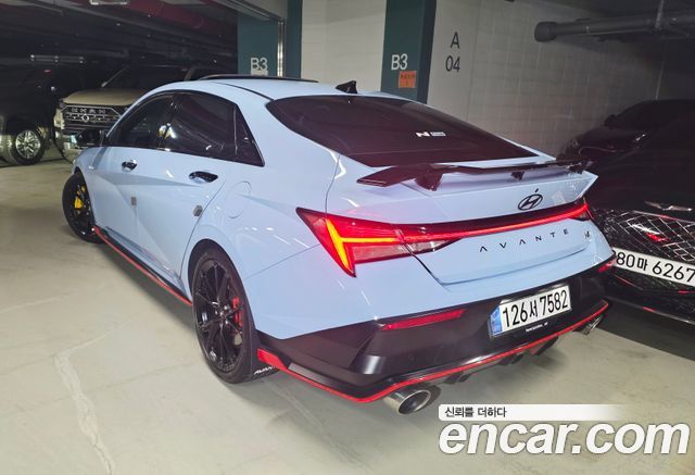 Hyundai AVANTE 2.0 N — пробег 61 000 км — фото 2 из 5