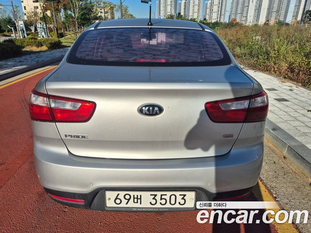 Kia pride из Кореи Encar