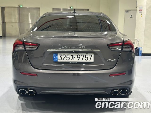 Maserati Ghibli 2.0 GT 3rd — пробег 17 830 км — фото 4 из 5