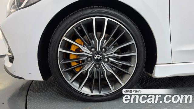 Hyundai AVANTE 1.6 Turbo Sport — пробег 133 156 км — фото 5 из 5