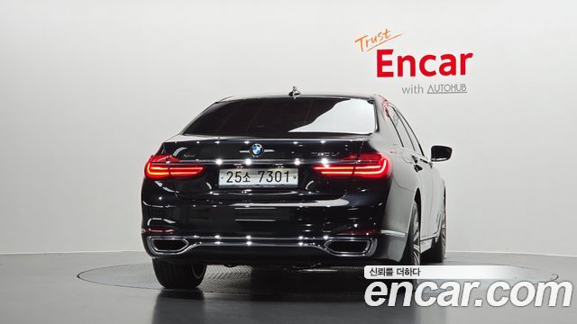 BMW 7-Series 750Li xDrive — пробег 63 170 км — фото 4 из 5