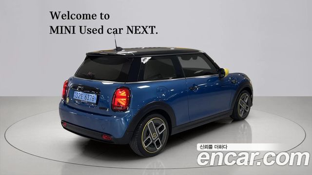 Mini Cooper SE Electric 3rd — пробег 59 899 км — фото 2 из 5