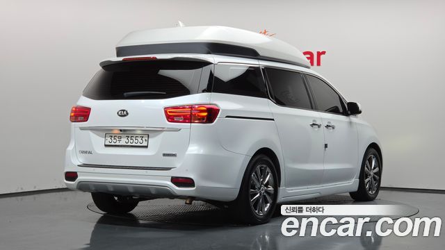 Kia Carnival Gasoline 9-Seater Hi-Limousine Noblesse Special — пробег 151 280 км — фото 2 из 5