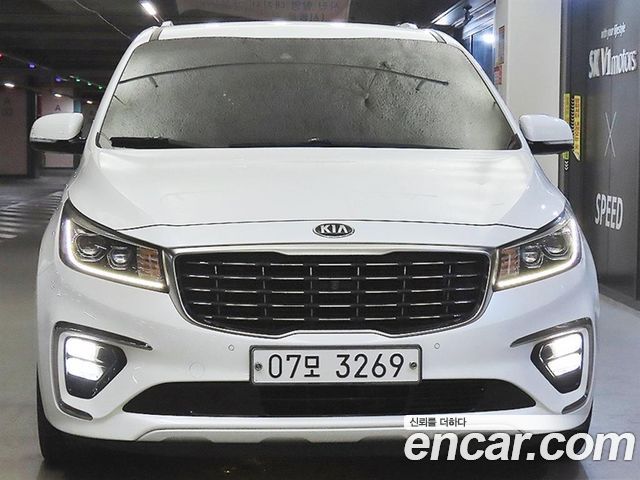 Kia Carnival из Кореи Encar