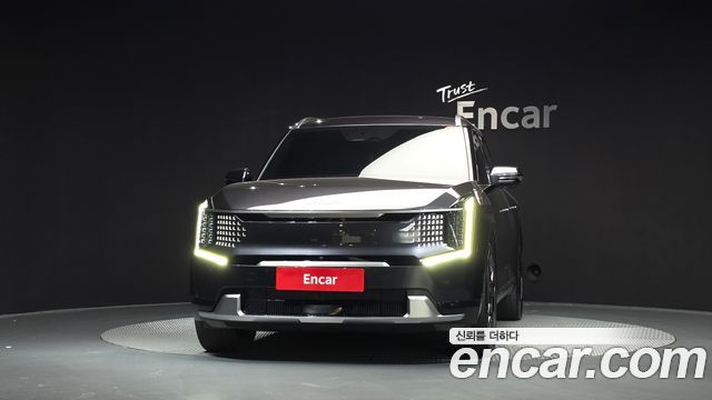 Kia EV9 Long Range 4WD Earth — пробег 72 240 км — фото 3 из 5