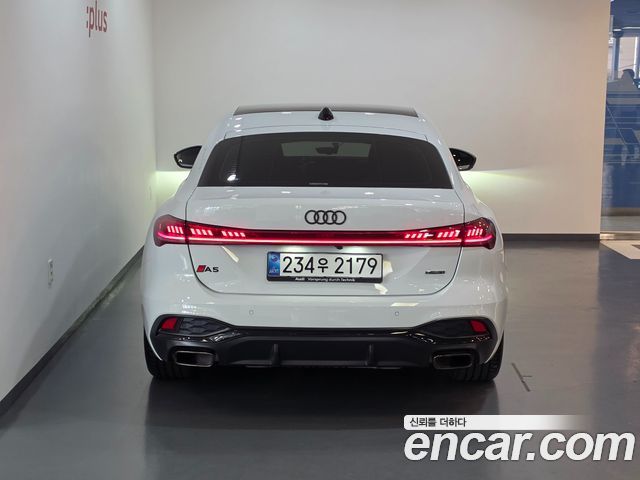 Audi A5 40 TFSI Quattro S Line Black Edition — пробег 11 965 км — фото 4 из 5