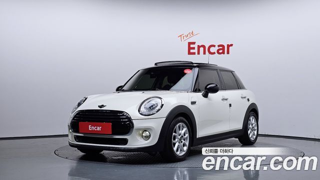 Mini Cooper 5Door HIGH 3rd — пробег 84 943 км — фото 1 из 5