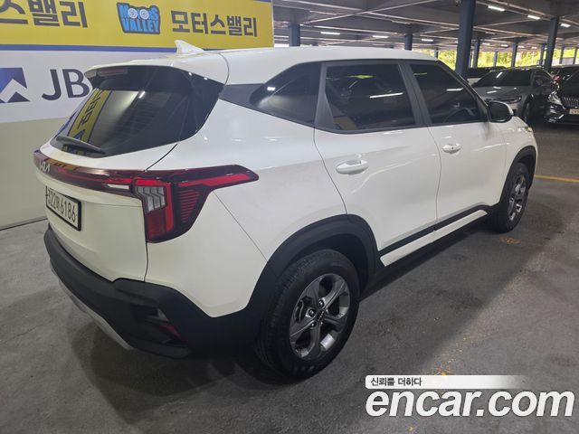 Kia Seltos из Кореи Encar