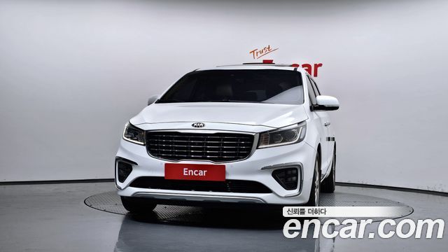 Kia Carnival Gasoline 9-Seater Noblesse Special — пробег 229 799 км — фото 3 из 5