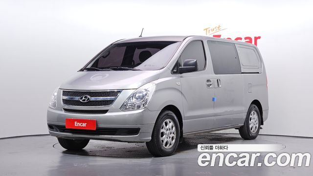 Hyundai Starex 5-Seater VAN CVX Deluxe — пробег 170 248 км — фото 1 из 5