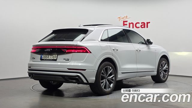 Audi Q8 50 TDI Quattro Premium — пробег 110 185 км — фото 2 из 5
