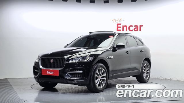 Jaguar F-PACE 20d R-Sport — пробег 92 825 км — фото 1 из 5
