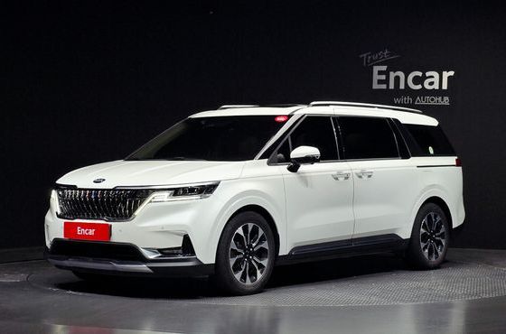 Kia Carnival Diesel 7-Seater Signature — пробег 61 828 км — фото 1 из 5