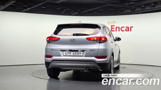 Hyundai Tucson Diesel 2.0 2WD Smart — пробег 175 434 км — фото 4 из 5
