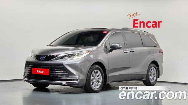Toyota Sienna 2.5 Hybrid AWD — пробег 58 312 км — фото 1 из 5