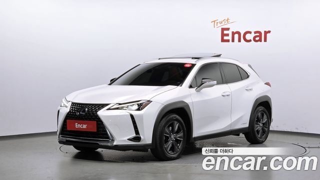 Lexus UX 2.0 2WD — пробег 139 790 км — фото 1 из 5