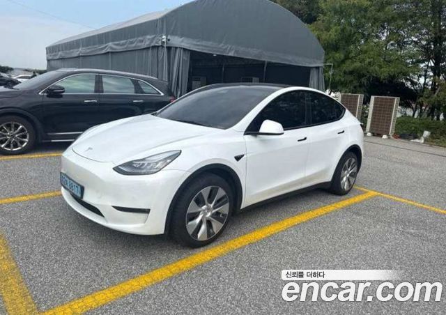 Tesla Model Y Long Range AWD — пробег 79 835 км — фото 2 из 5