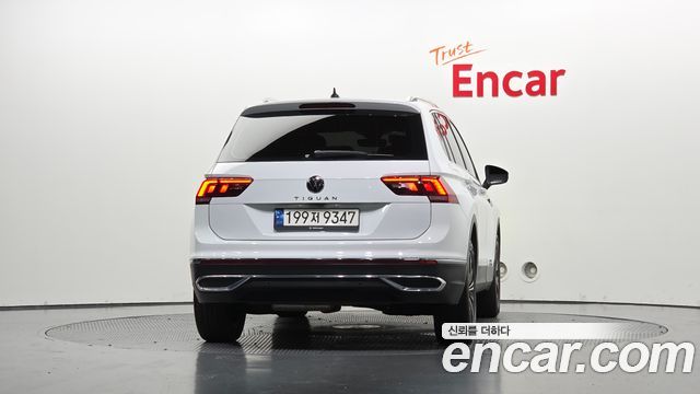 Volkswagen Tiguan из Кореи Encar
